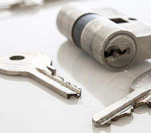 Commercial Locksmith Services in Norwood, MA